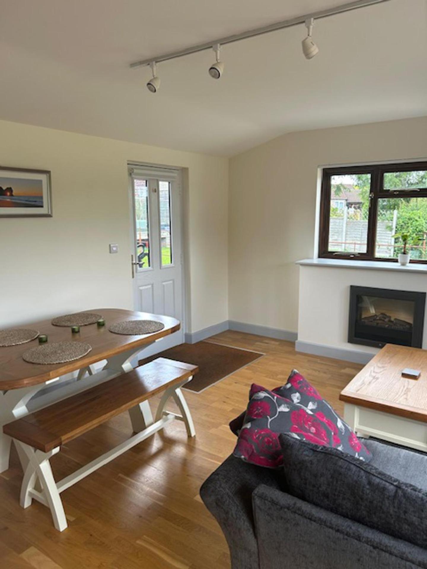 Hébergement de vacances Retreat- Sleeps 4 Garden Bbq & Pets *